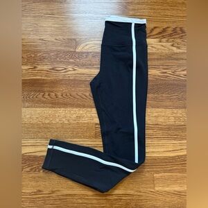 Athleta UHR Elation 7/8 Black with White Stripe Small Tall